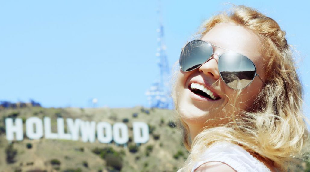 WEEKEND IN HOLLYWOOD 